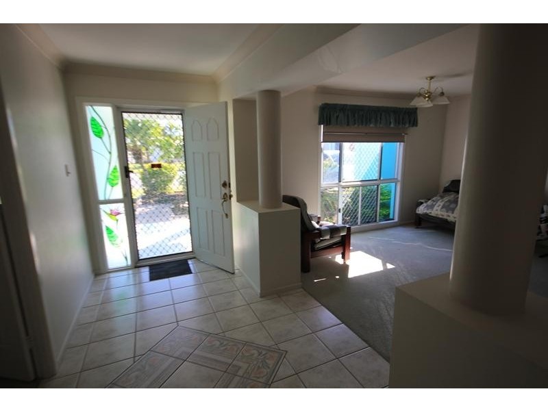 8 Bryony  Court, Kirwan QLD 4817