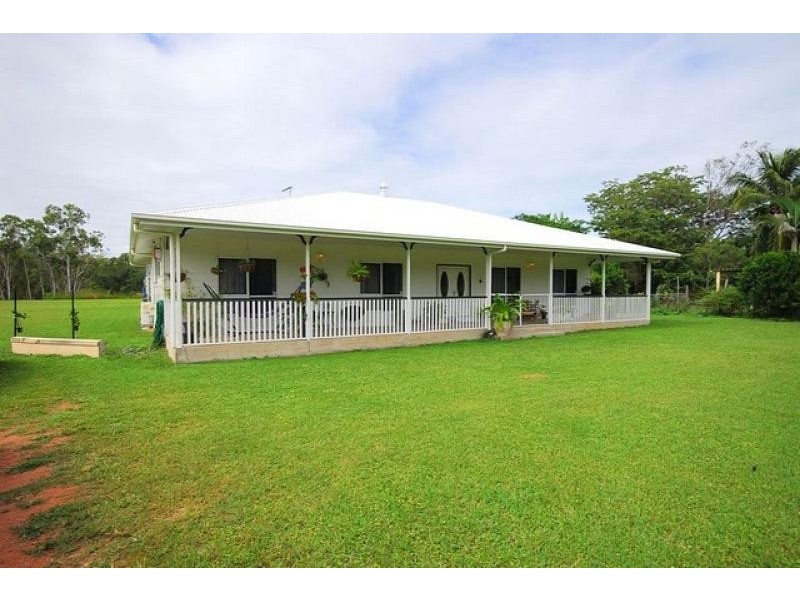 16 Toolakea Beach Road, Bluewater QLD 4818