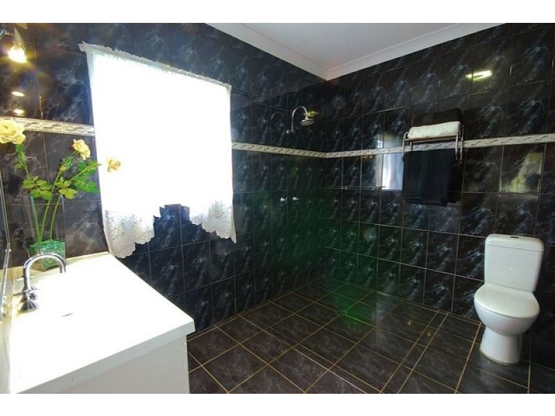 16 Toolakea Beach Road, Bluewater QLD 4818