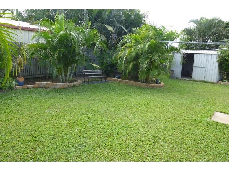 9 Doncaster Way, Mount Louisa QLD 4814