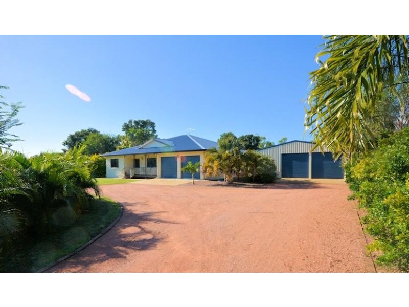 74 Toolakea Beach  Road, Bluewater QLD 4818