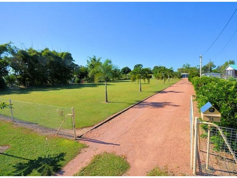 74 Toolakea Beach  Road, Bluewater QLD 4818