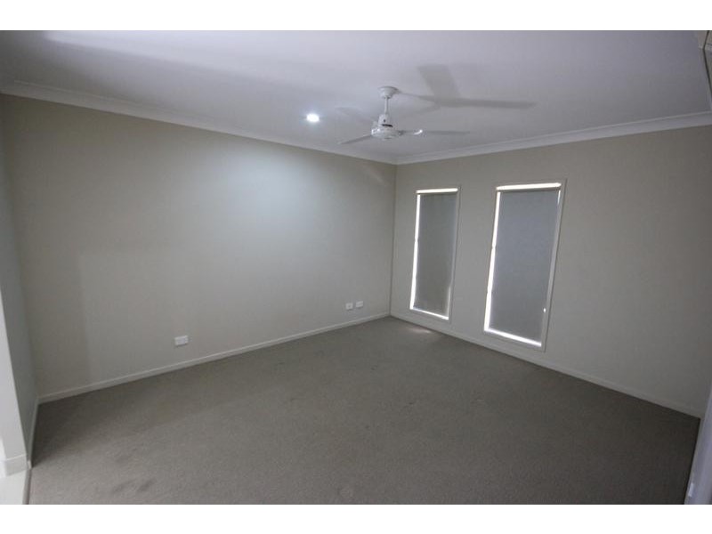 14 Iona  Avenue, Burdell QLD 4818