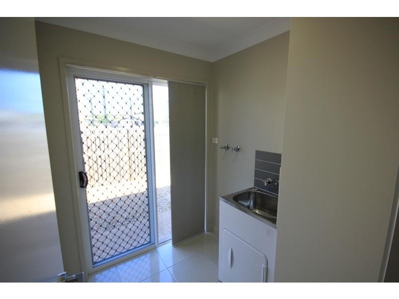 14 Iona  Avenue, Burdell QLD 4818