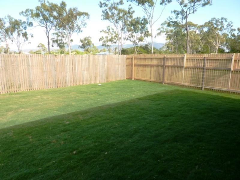 54E Dunlop Street, Kelso QLD 4815