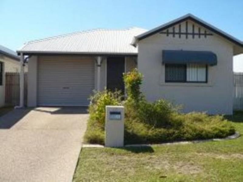 32 Cockatoo Crescent, Douglas QLD 4814