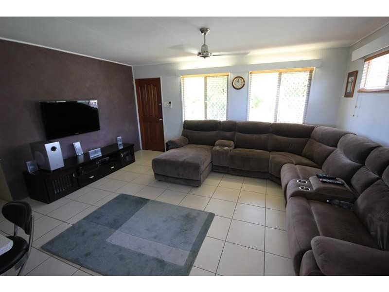 34 Mount Louisa Drive, Mount Louisa QLD 4814