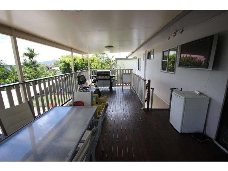 34 Mount Louisa Drive, Mount Louisa QLD 4814