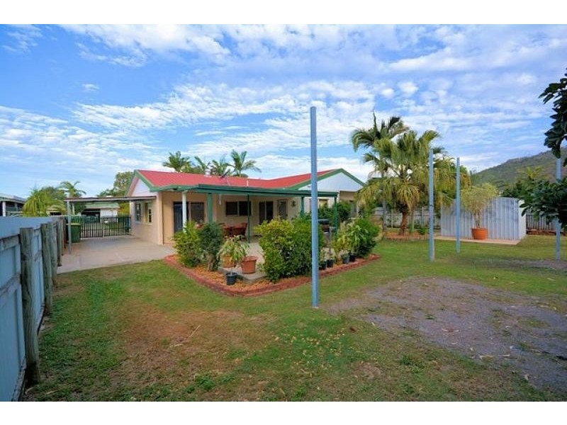 3 Craiglea Street, Mount Louisa QLD 4814