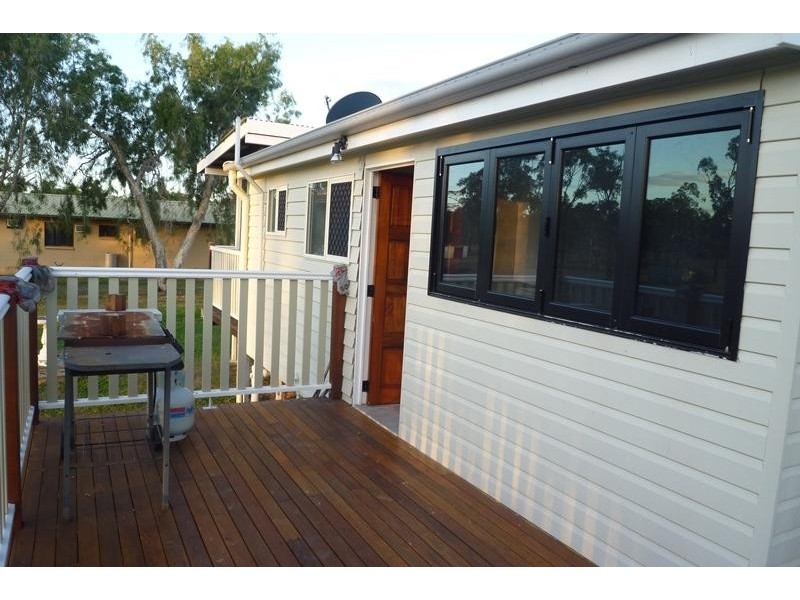27 Cali  Court, Mount Low QLD 4818
