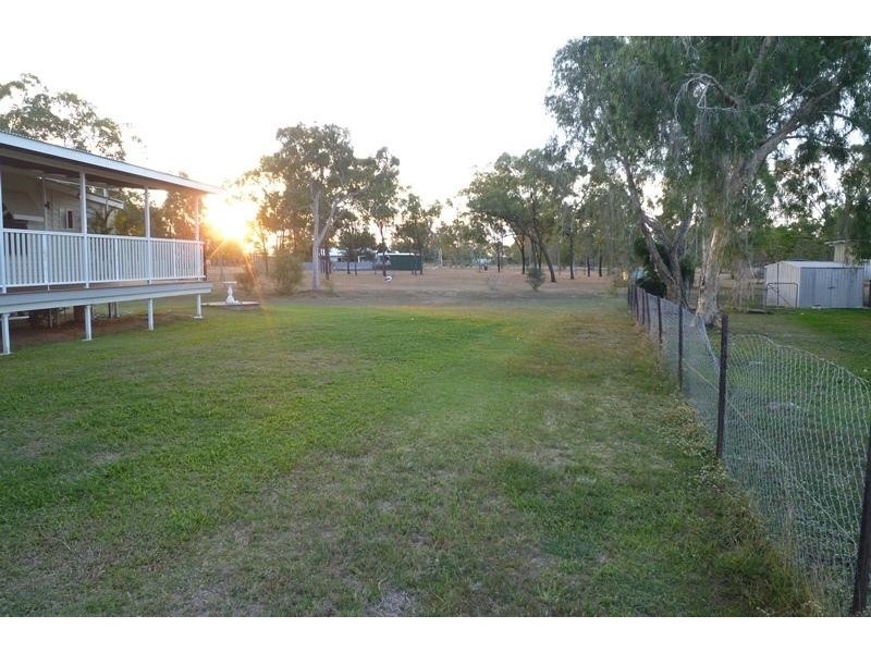 27 Cali  Court, Mount Low QLD 4818