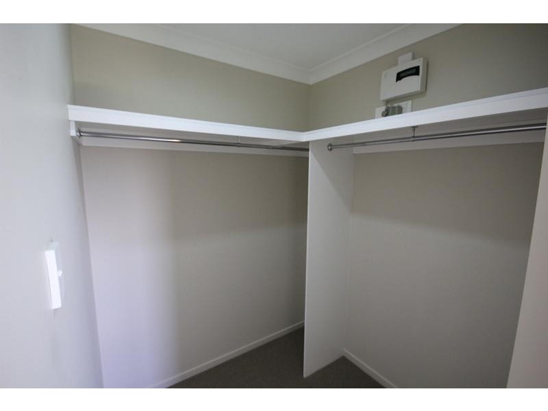 14 Iona Avenue, Burdell QLD 4818