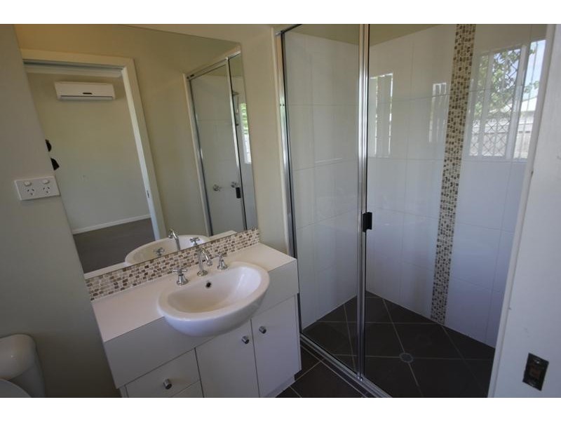 1 Corang Way, Kelso QLD 4815