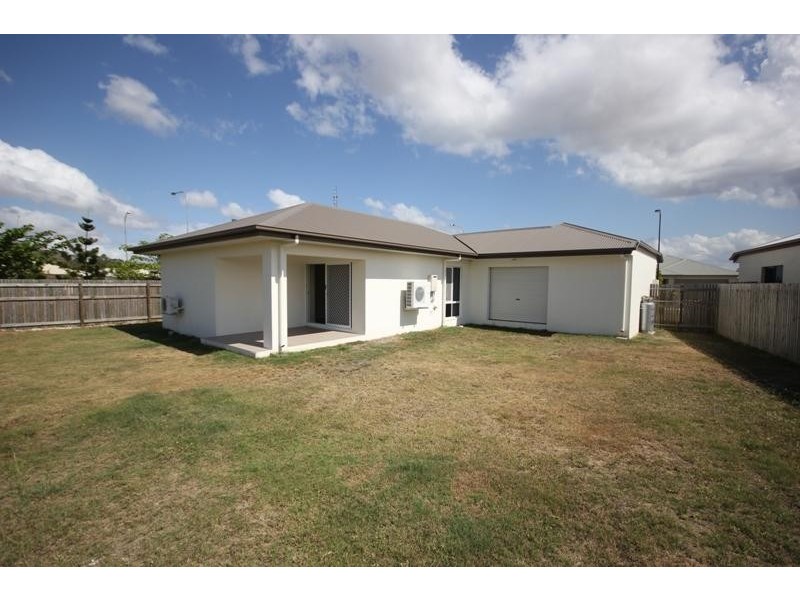 1 Corang Way, Kelso QLD 4815