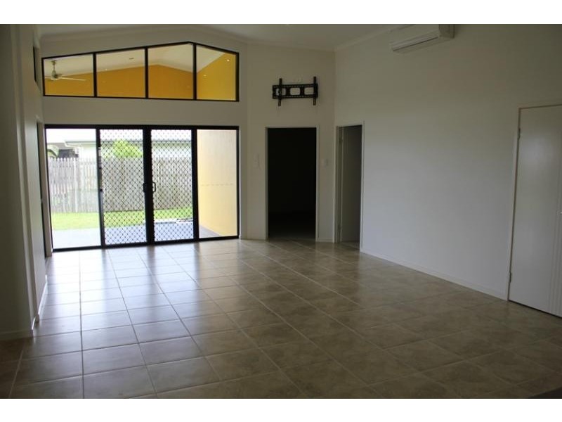 19 Gillingham Court, Kirwan QLD 4817