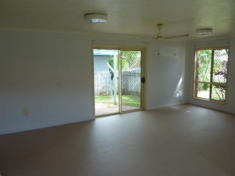 20 Sunbird  Crescent, Condon QLD 4815