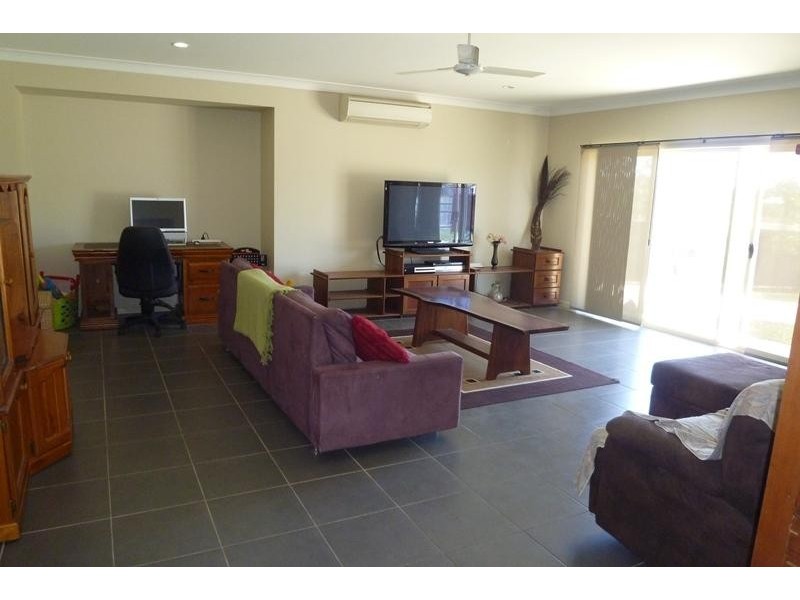 29 South Beck  Drive, Rasmussen QLD 4815