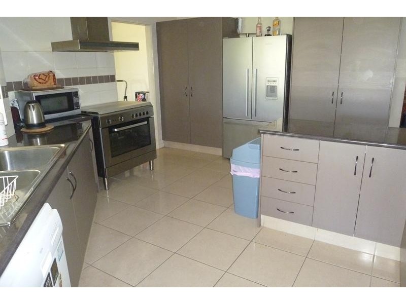 29 South Beck  Drive, Rasmussen QLD 4815