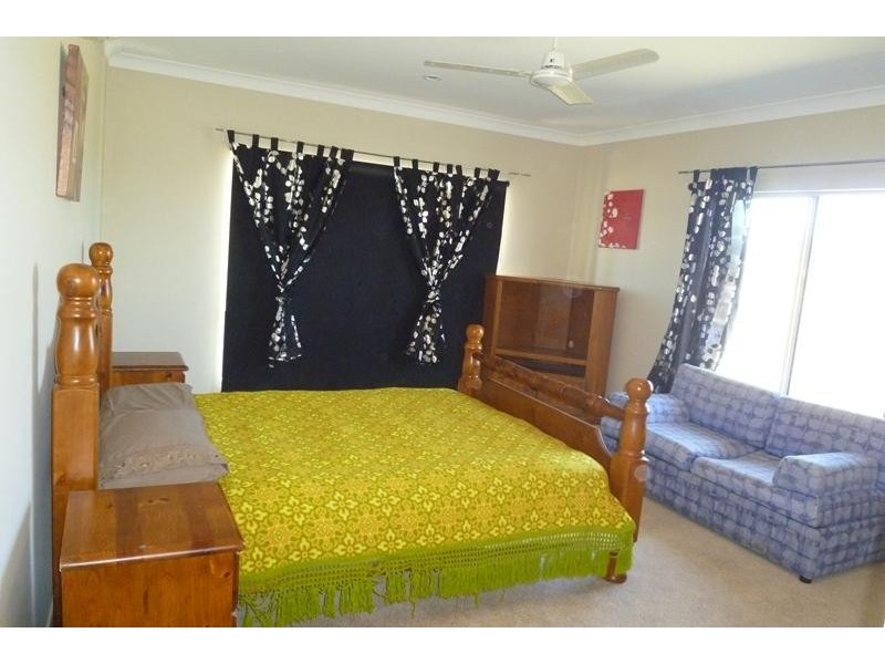 29 South Beck  Drive, Rasmussen QLD 4815