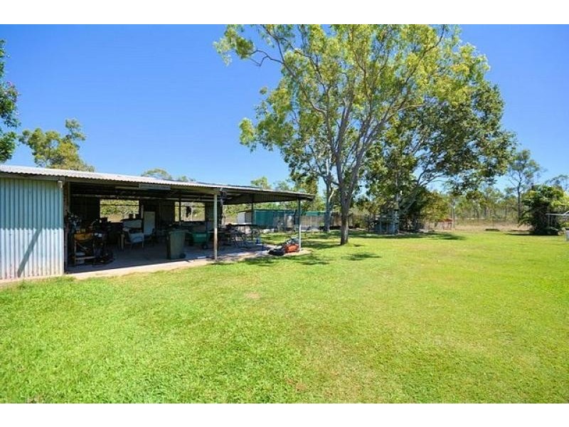 11 Holstein Place, Black River QLD 4818