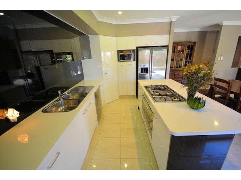 113 the Esplanade, Toolakea QLD 4818