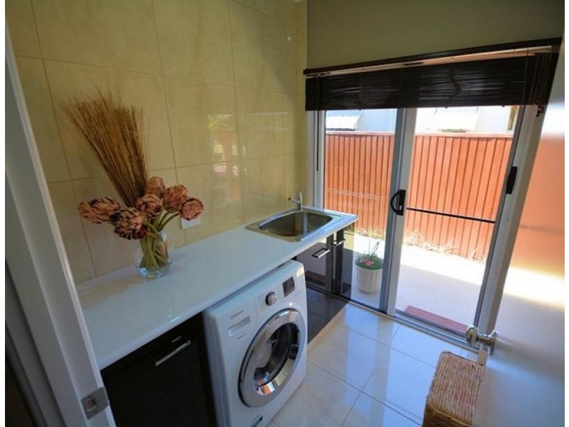 113 the Esplanade, Toolakea QLD 4818