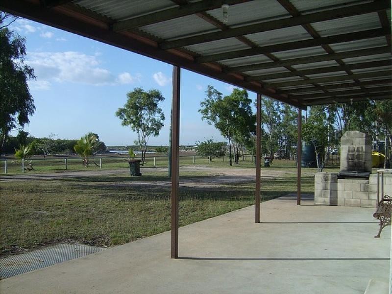 4 esplanade, Jerona QLD 4809