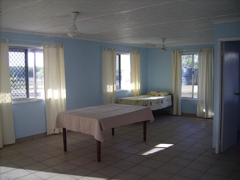 4 esplanade, Jerona QLD 4809