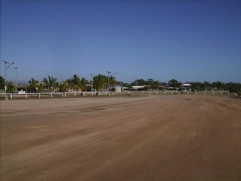 4 esplanade, Jerona QLD 4809