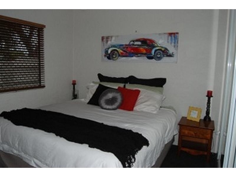 30 the Esplanade, Toolakea QLD 4818