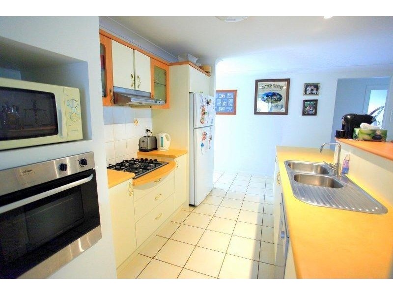 6 Concord Crescent, Kirwan QLD 4817