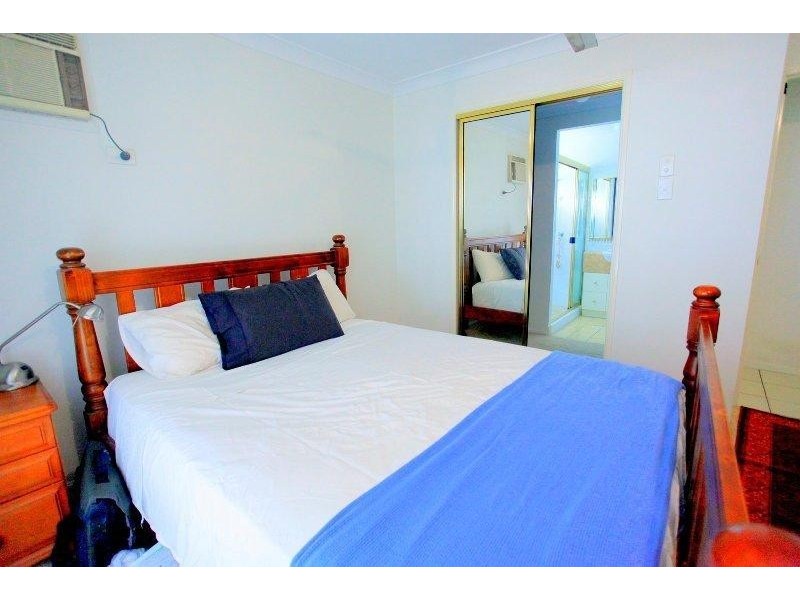 6 Concord Crescent, Kirwan QLD 4817