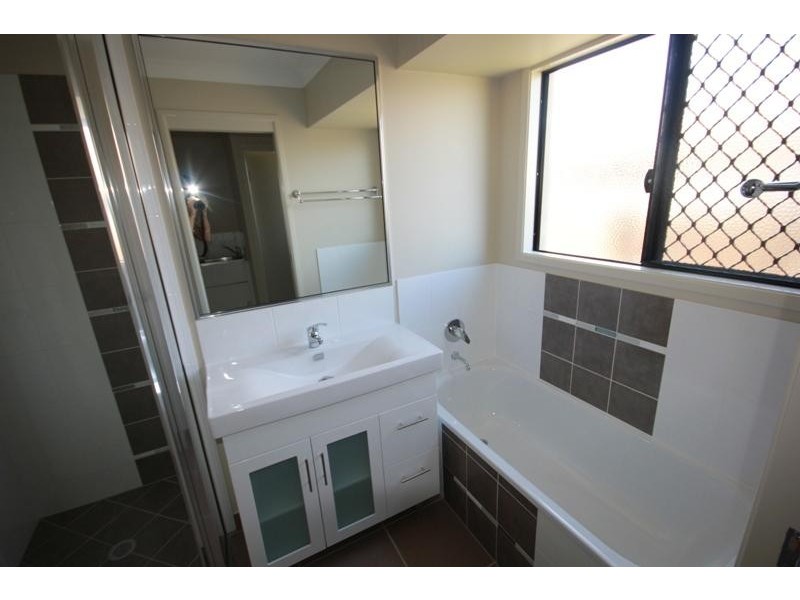 60 Bluewren  Drive, Kelso QLD 4815