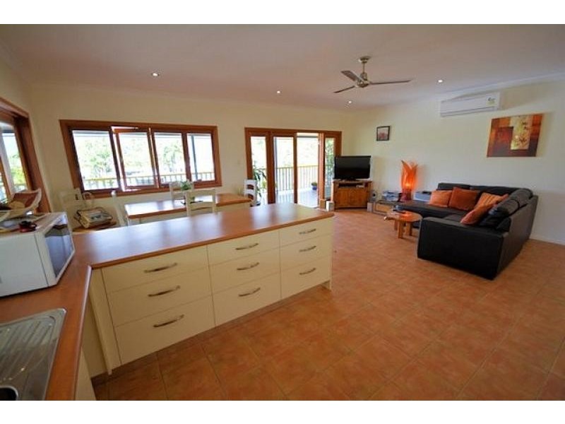 5 Saltwater Drive, Toomulla QLD 4816