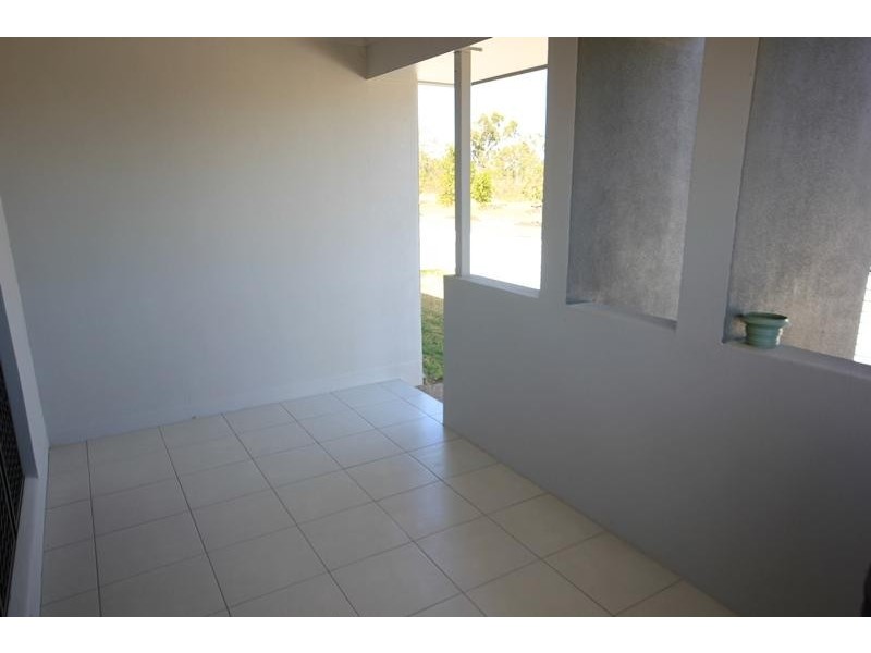 16 The Grange Street, Shaw QLD 4818