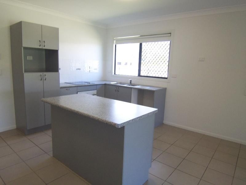 1/39 Girgenti Avenue, Kelso QLD 4815