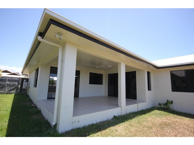 117 Shutehaven Circuit, Bushland Beach QLD 4818