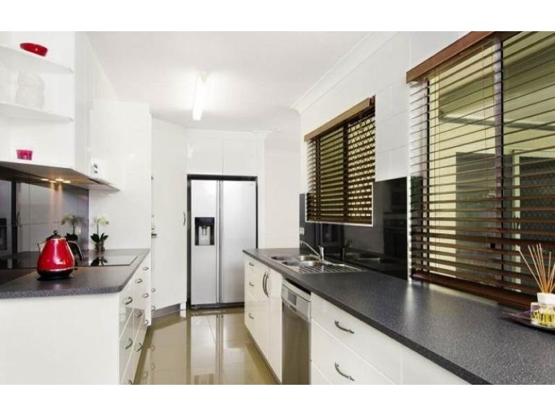 6 Brecon Court, Kirwan QLD 4817