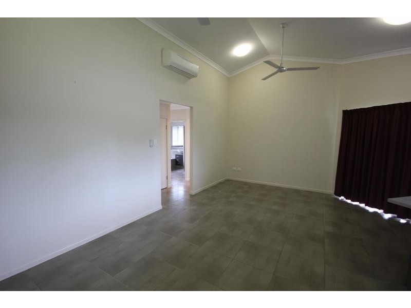 38 Bookara Gum Crescent, Mount Low QLD 4818