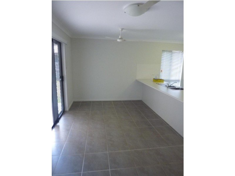 5 Firetail Court, Kelso QLD 4815