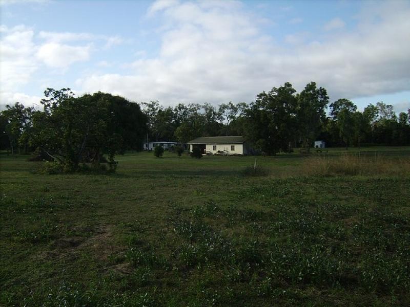 128 Forestry  Road, Bluewater QLD 4818