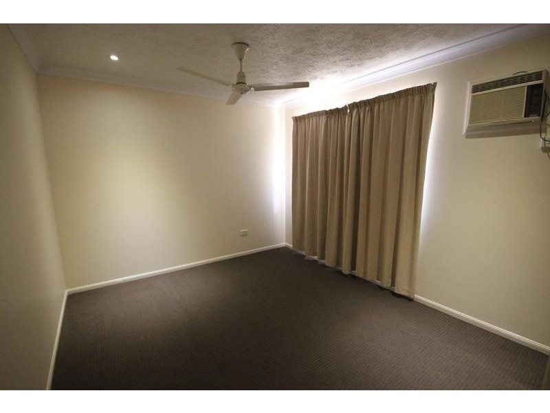 6 Monteray Way, Kirwan QLD 4817