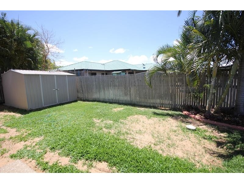 6 Monteray Way, Kirwan QLD 4817