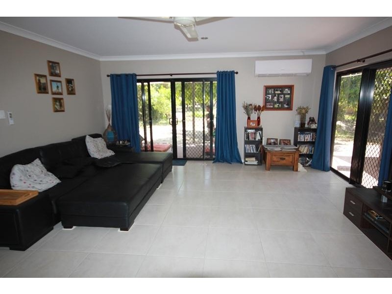 20 Lodestone Street, Bluewater QLD 4818