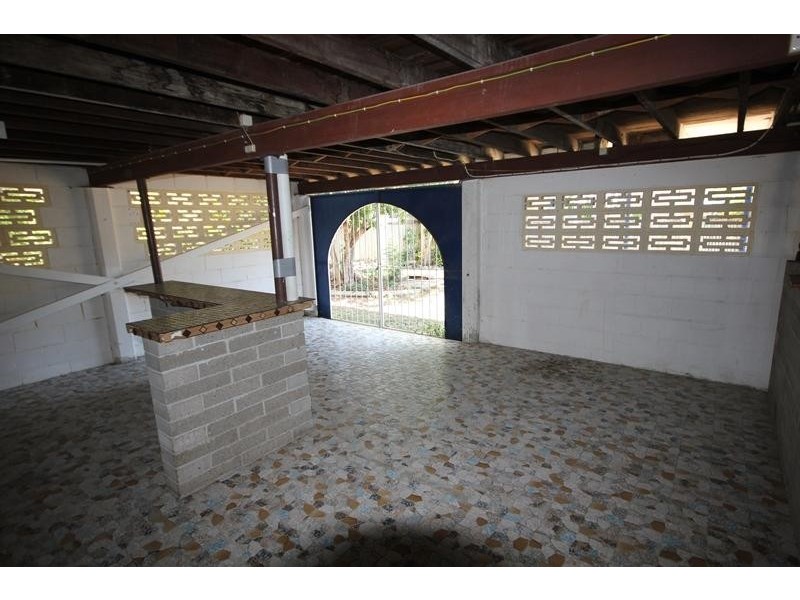 11 Payne Street, Mount Louisa QLD 4814