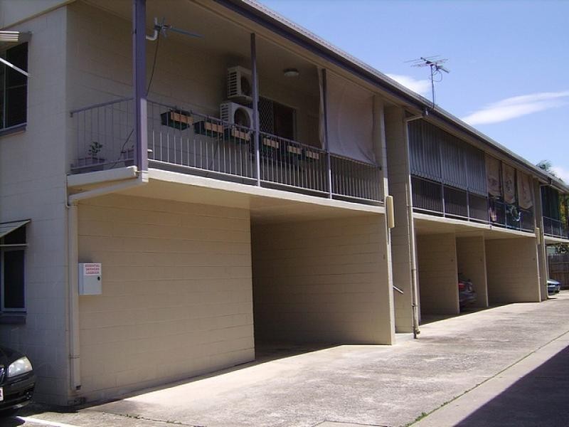 UNIT 2/10 Ethel  Street, Hyde Park QLD 4812