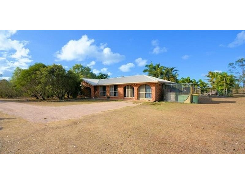 24 Bluemountain Drive, Bluewater QLD 4818