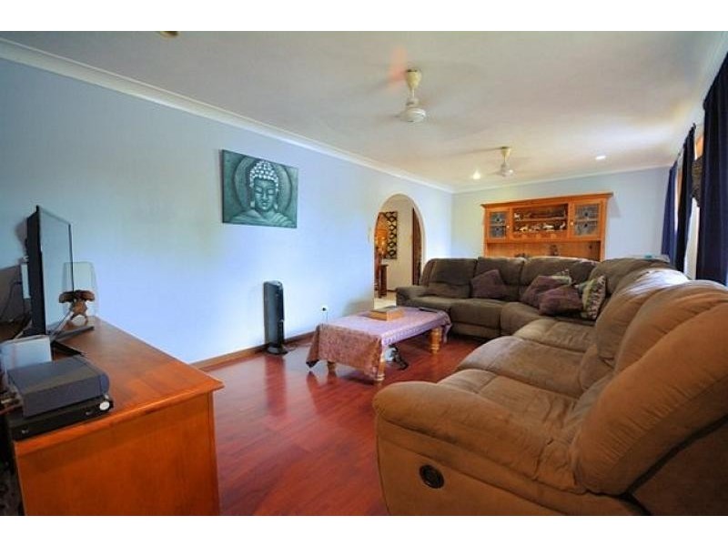 24 Bluemountain Drive, Bluewater QLD 4818