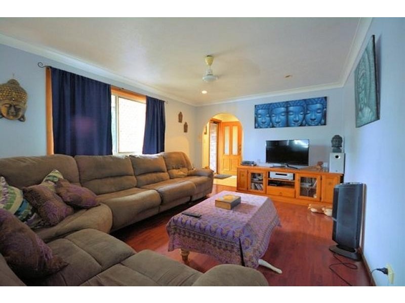 24 Bluemountain Drive, Bluewater QLD 4818