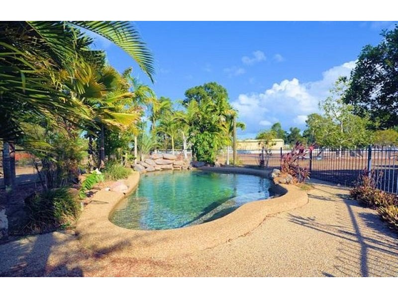 24 Bluemountain Drive, Bluewater QLD 4818